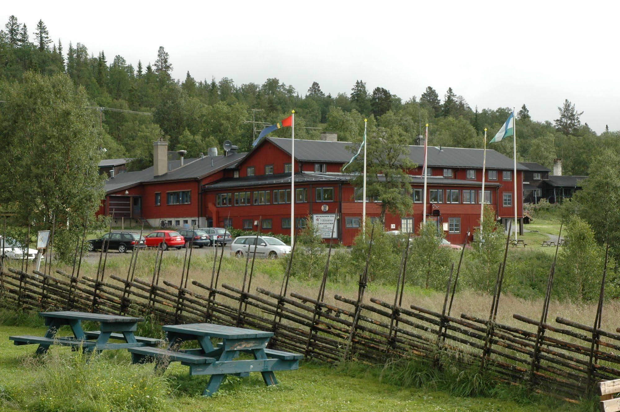 Valadalens Fjaellstation Hotel ภายนอก รูปภาพ
